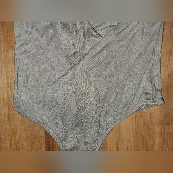 LULUS Taupe Scoop Neck Long Sleeve Bodysuit, Size Small - Picture 11 of 11